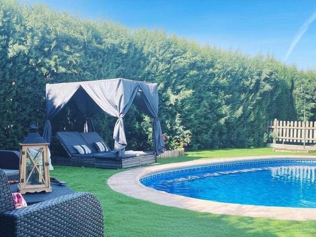 Casa chalet en Venta en Yeles
