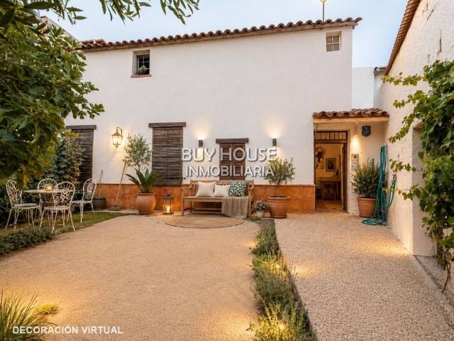 Casa chalet en Venta en Yuncler