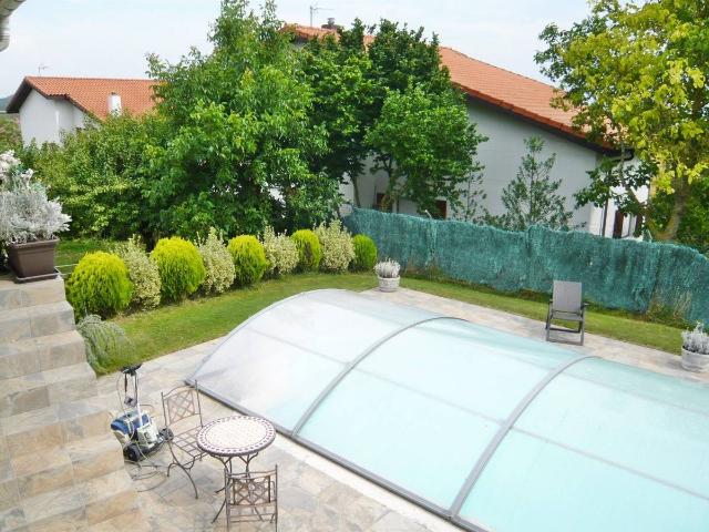 Casa chalet en Venta en Zigoitia
