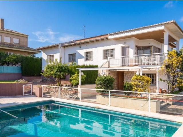 Casa chalet en Venta en Zona Avenida Alta Auditorio