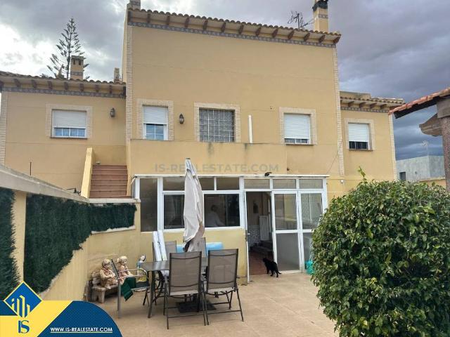 Casa chalet en Venta en Zona Carrefour Urbanizaciones