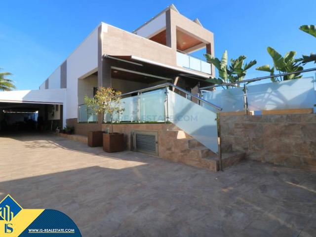 Casa chalet en Venta en Zona Carrefour Urbanizaciones