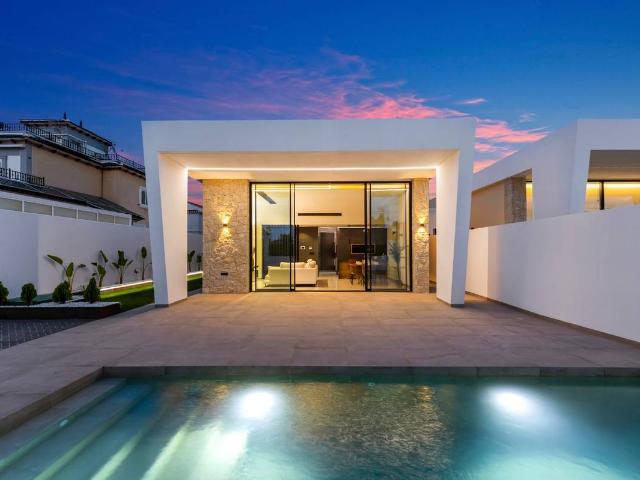 Casa chalet en Venta en Zona Carrefour Urbanizaciones