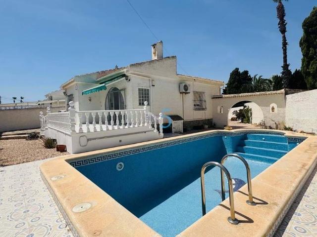Casa chalet en Venta en Zona Carrefour Urbanizaciones