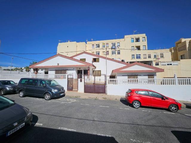 Casa chalet en Venta en Zona Centro