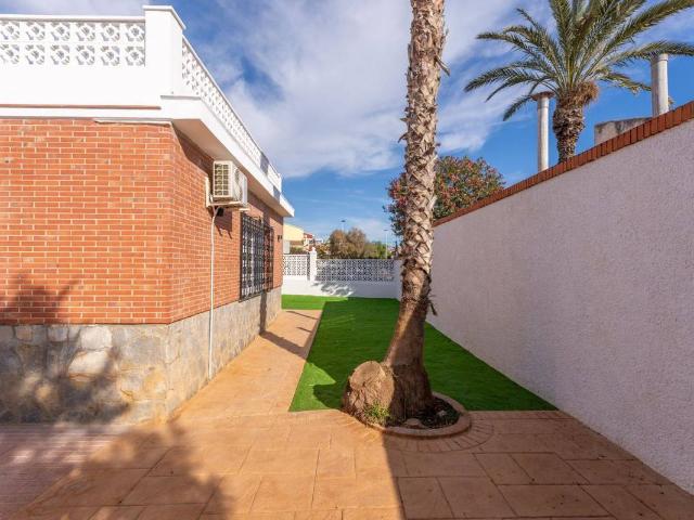 Casa chalet en Venta en Zona los Frutales