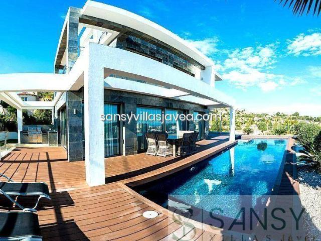 Casa chalet en Venta en Zona Pueblo