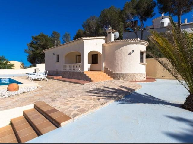Casa chalet en Venta en Zona Pueblo