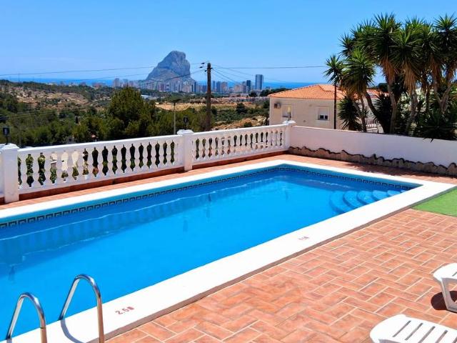 Casa chalet en Venta en Zona Pueblo