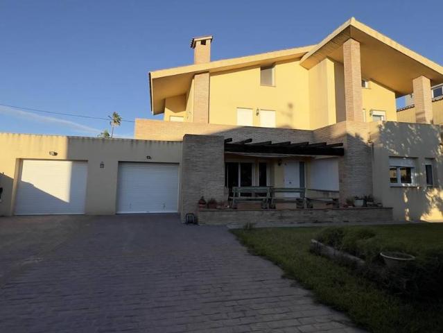 Casa chalet en Venta en Zona Papa Luna Platja del Gurugú