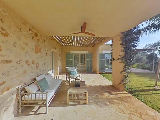 Casa chalet en Venta en Zona Rústica Interior