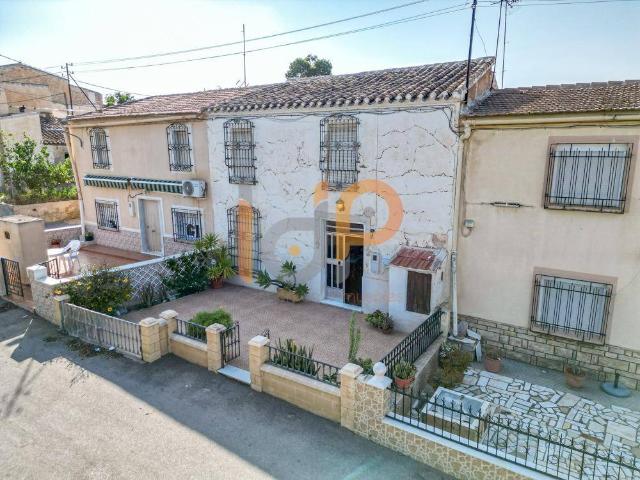 Casa chalet en Venta en Zurgena