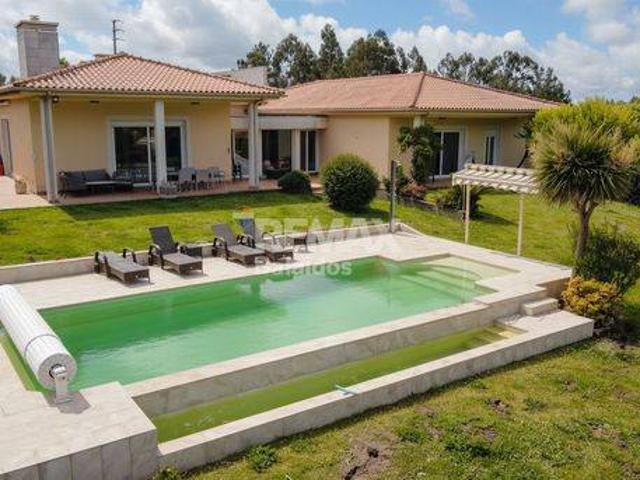 Casa chalet en Venta en A Cañiza