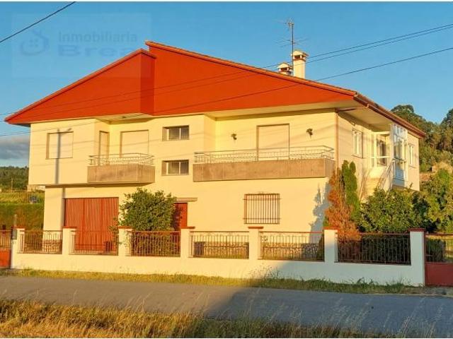 Casa chalet en Venta en A Estrada