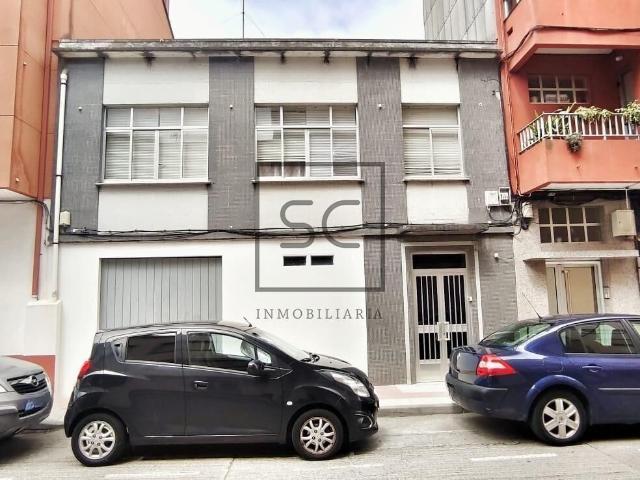 Casa chalet en Venta en A Gándara