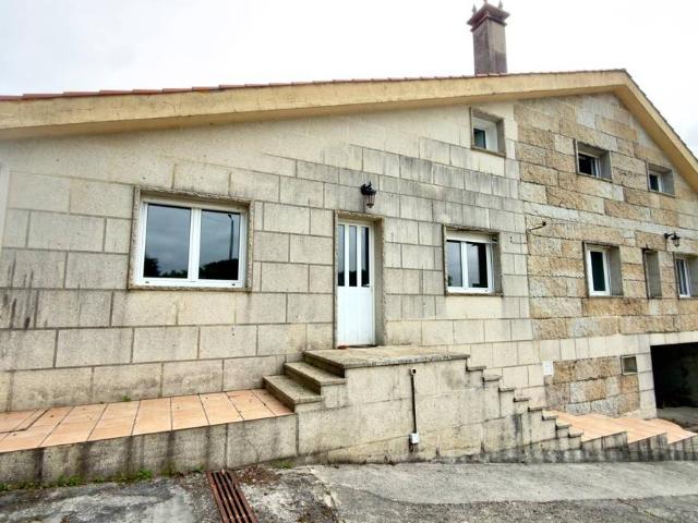 Casa chalet en Venta en A Peroxa