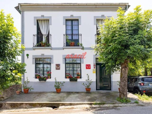 Casa chalet en Venta en A Pobra do Brollón