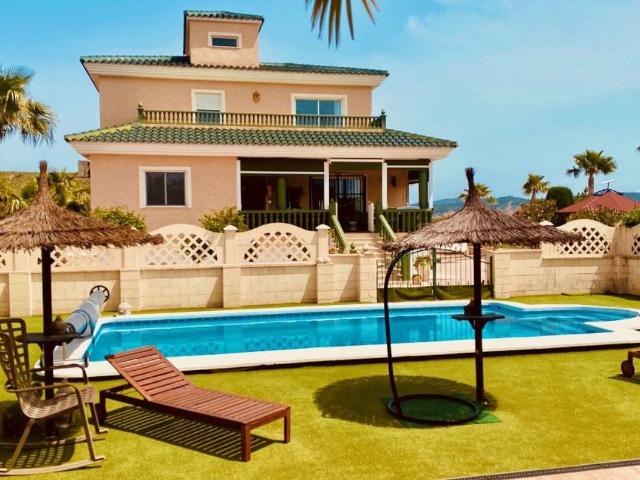 Casa chalet en Venta en Abanilla