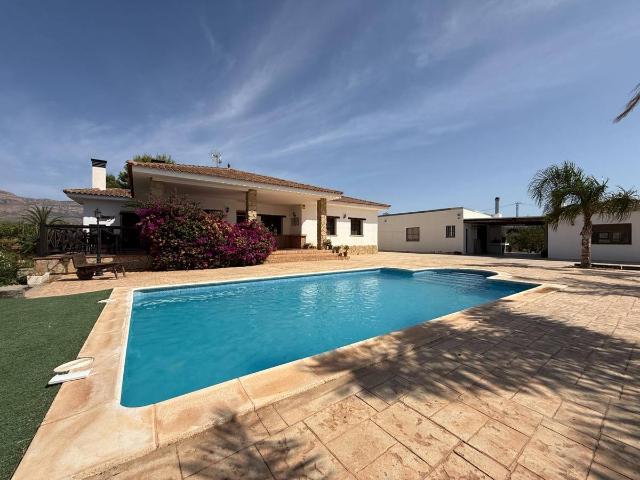 Casa chalet en Venta en Agost