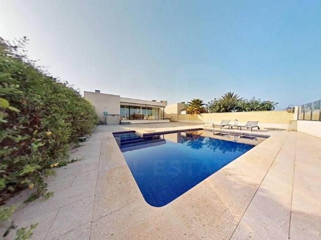 Casa chalet en Venta en Agua Amarga Urbanova