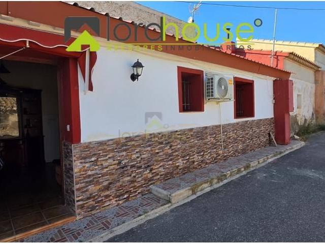 Casa chalet en Venta en Aguaderas
