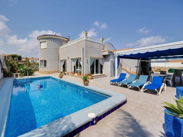Casa chalet en Venta en Aguamarina