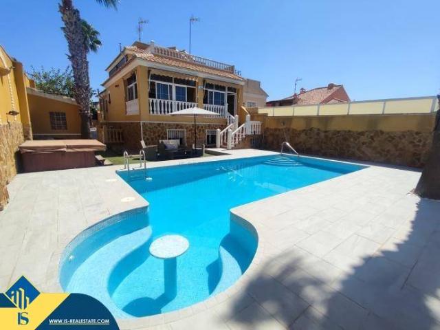 Casa chalet en Venta en Aguas Nuevas