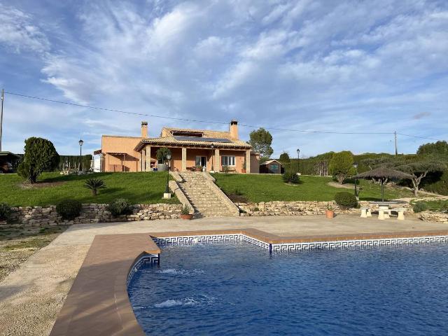 Casa chalet en Venta en Agullent