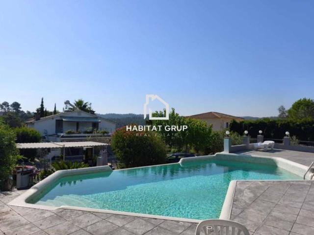 Casa chalet en Venta en Aiguaviva Parc