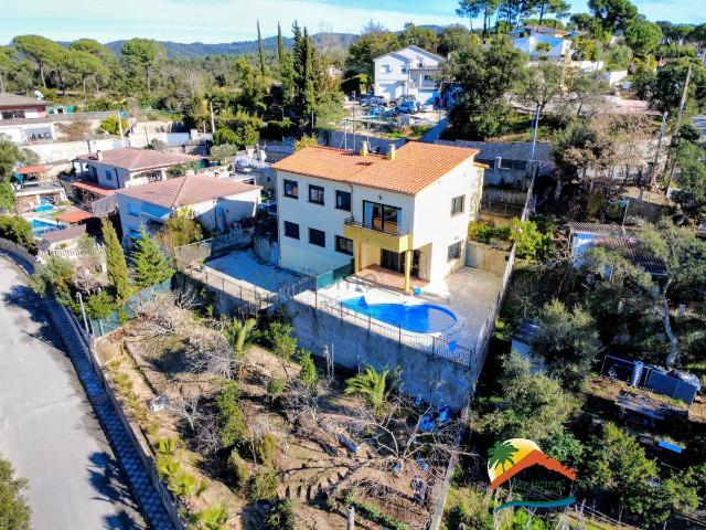 Casa chalet en Venta en Aiguaviva Parc