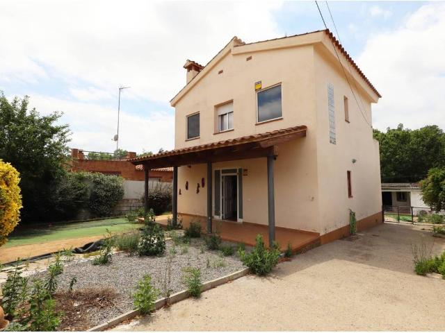 Casa chalet en Venta en Aiguaviva Parc