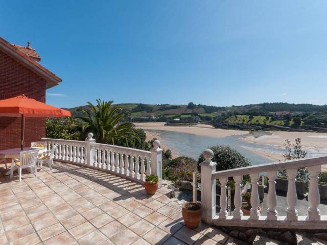 Casa chalet en Venta en Ajo