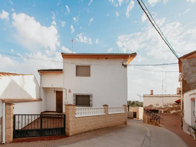 Casa chalet en Venta en Almuniente