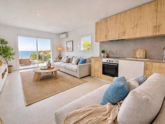 Casa chalet en Venta en Almadrava Canyelles Puig Rom