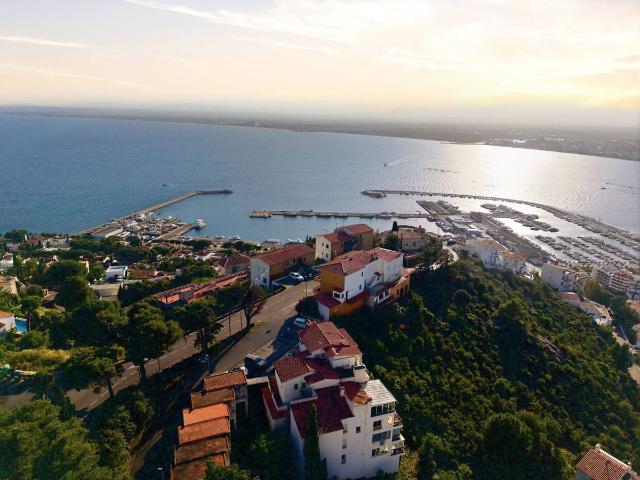 Casa chalet en Venta en Almadrava Canyelles Puig Rom