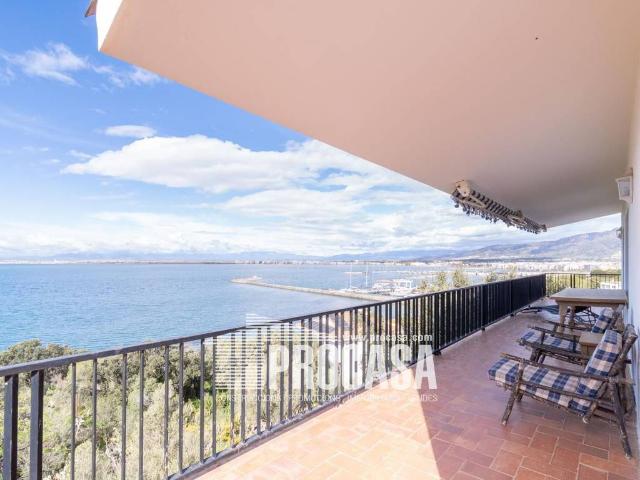 Casa chalet en Venta en Almadrava Canyelles Puig Rom