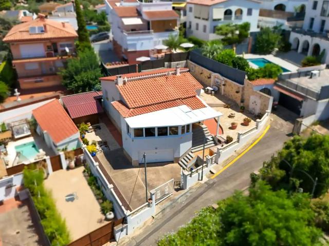 Casa chalet en Venta en Almadrava Canyelles Puig Rom