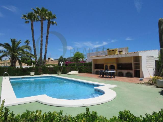 Casa chalet en Venta en Almajada Ravel