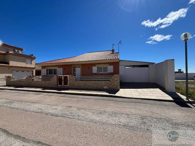 Casa chalet en Venta en Almendricos