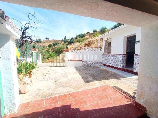 Casa chalet en Venta en Almogía