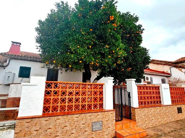 Casa chalet en Venta en Almonaster la Real