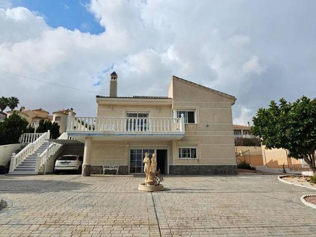 Casa chalet en Venta en Almoradí