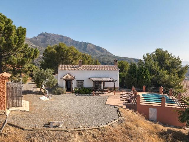Casa chalet en Venta en Alozaina