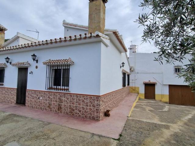 Casa chalet en Venta en Álora