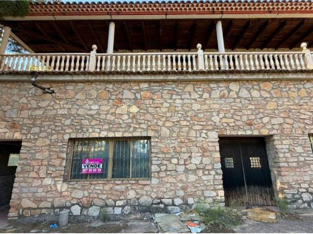 Casa chalet en Venta en Alcaraz