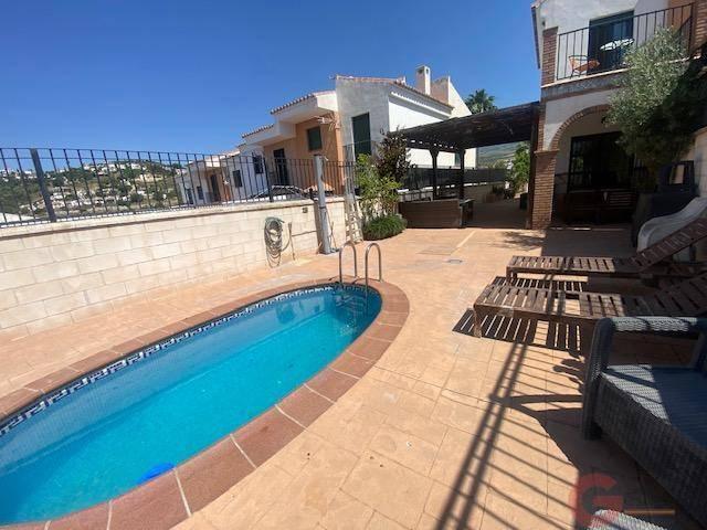 Casa chalet en Venta en Alcaucín