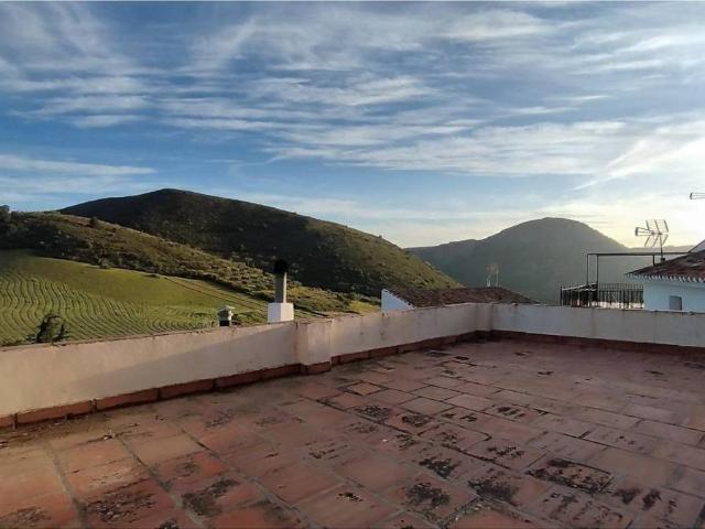 Casa chalet en Venta en Alcaucín