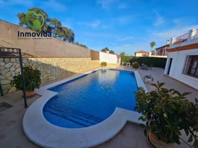 Casa chalet en Venta en Alcolea