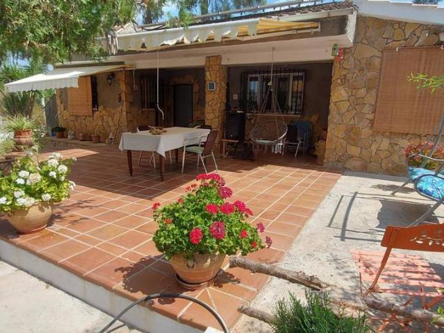 Casa chalet en Venta en Alfara de la Baronia