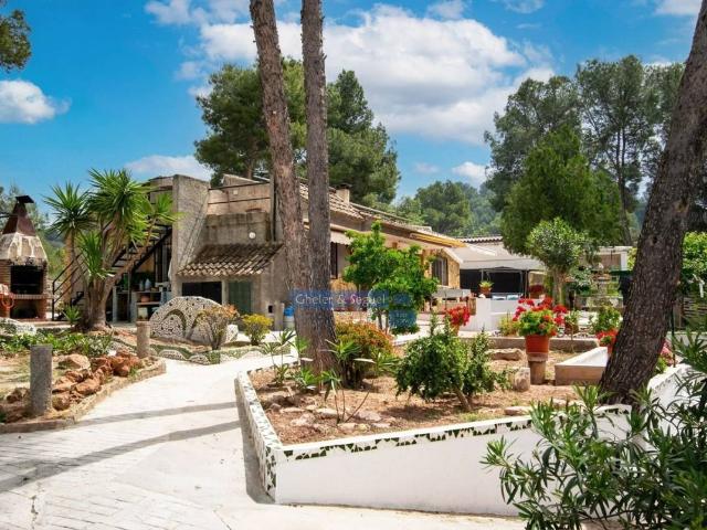Casa chalet en Venta en Alfara de la Baronia